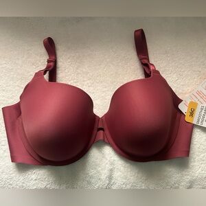 NWT Simply Perfect by Warner’s Underwire Bra. Size 38C, Color:Cabernet W/ tags!